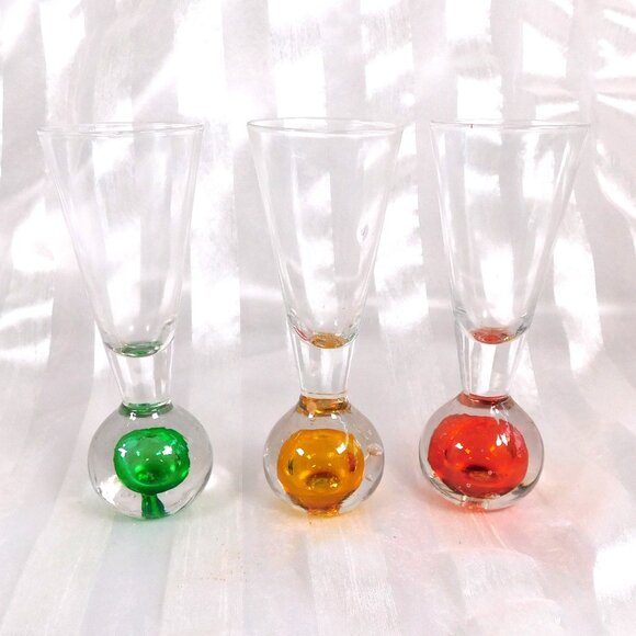 Circleware Lot of Six Mutlicolor Shot Glasses - Picture 2 of 7